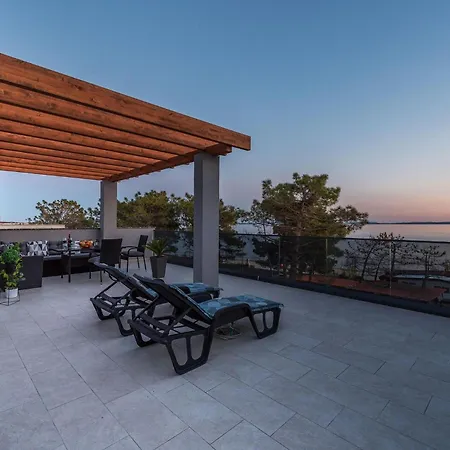 בית נופש Karlo